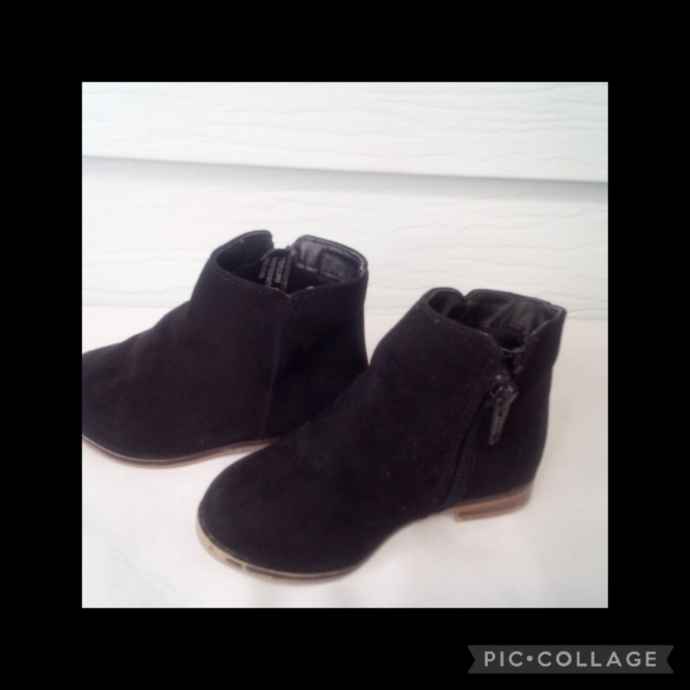 Cat and Jack baby shoes